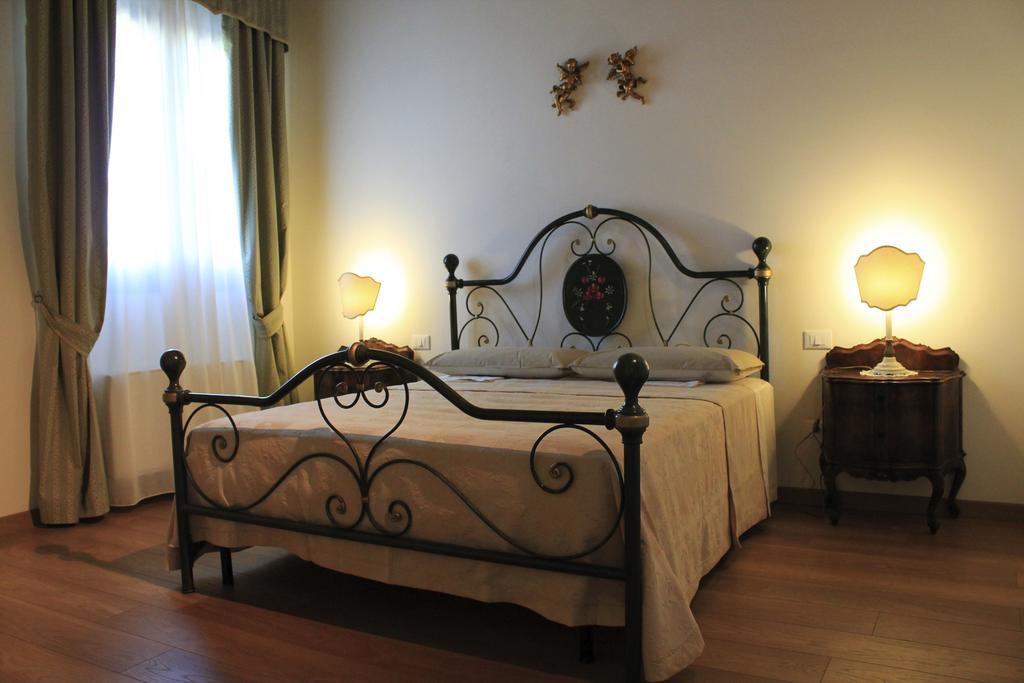 Agriturismo Villa Anconetta Loreo Rum bild